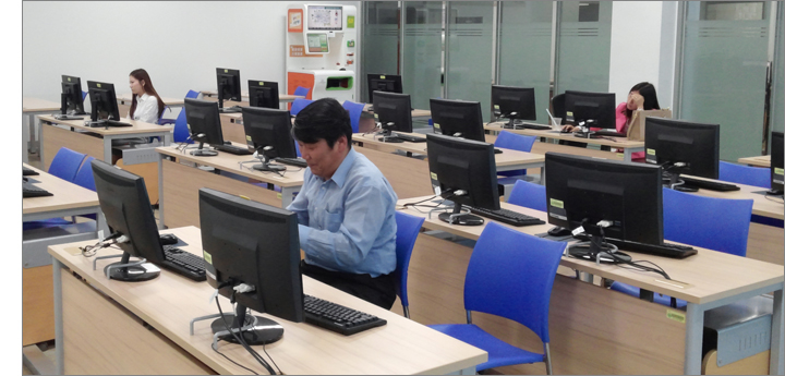 컴퓨터실 전경